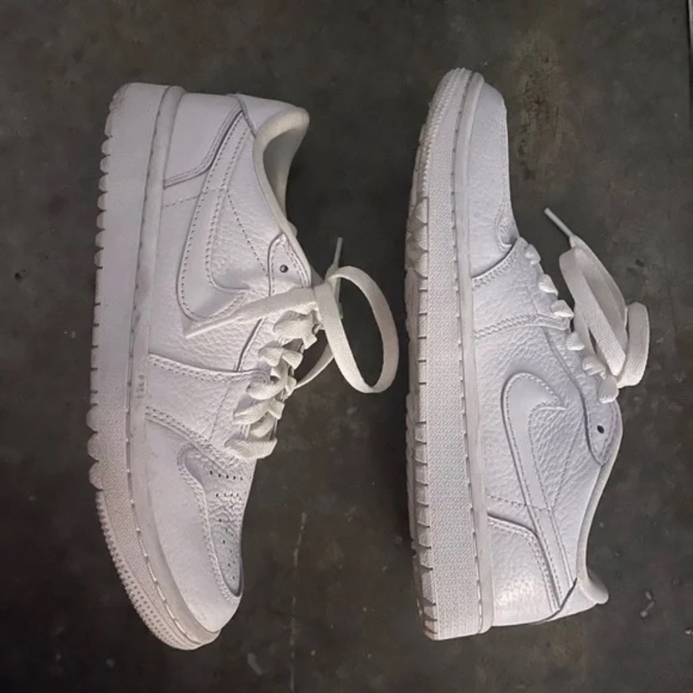 Nike golf women’s sneakers AJ1 low air jordan 1 leather 7 triple white 5.5